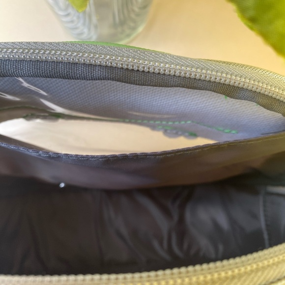 Star Wars Baby Yoda The Mandaloria Mini Backpack - Picture 6 of 7